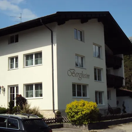 Pensionat Bergheim 3*